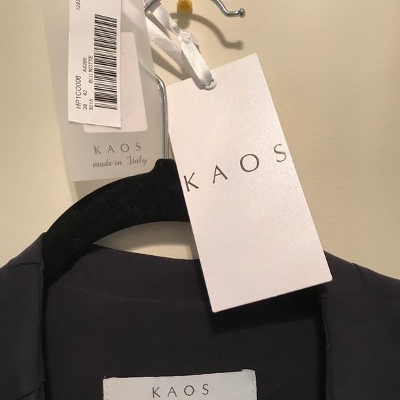 Lightweight jacket - Picture 2 of 2